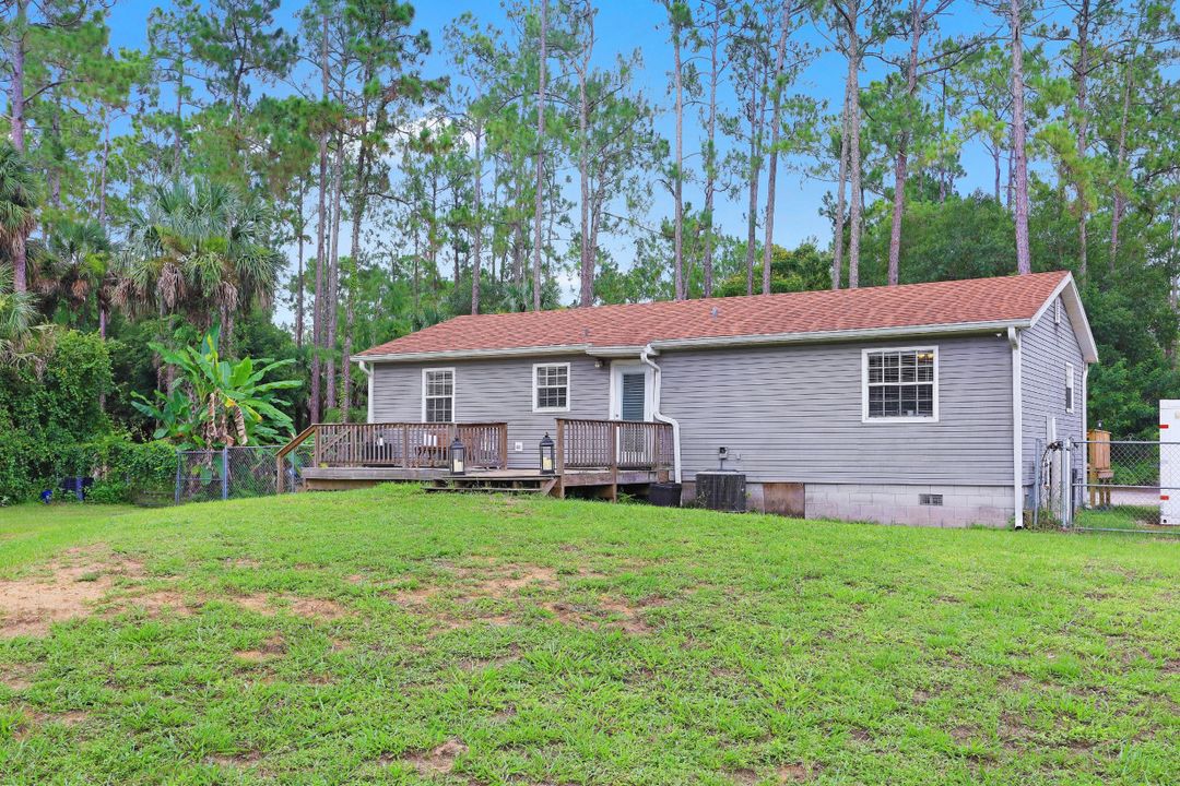 3611 8th Ave SE, Naples, FL 34117