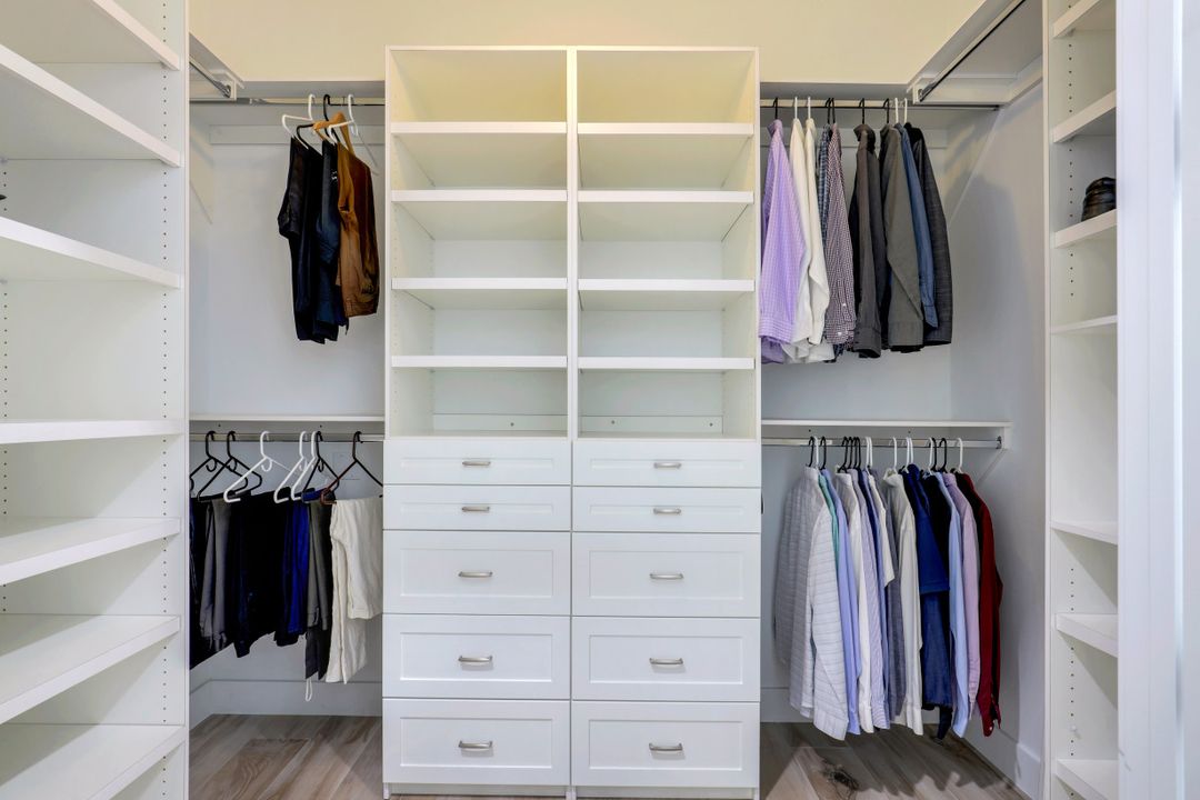 27050 Flamingo Dr, Bonita Springs, FL 34135