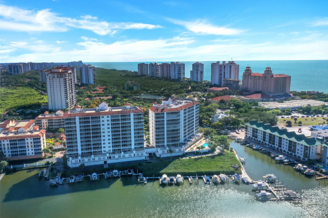 410 Flagship Dr #604, Naples, FL 34108