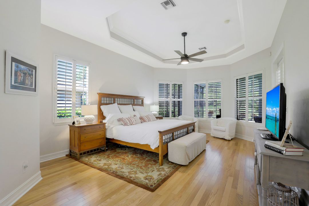 28416 Sombrero Dr, Bonita Springs, FL 34135