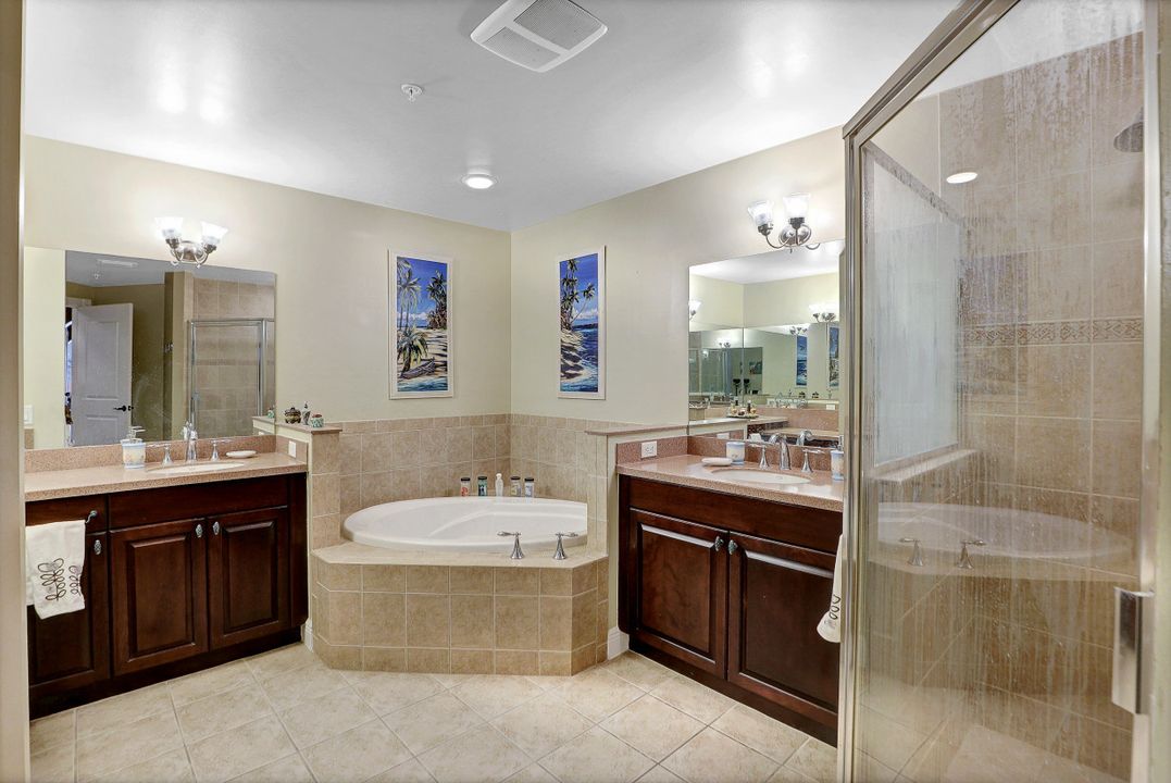 6081 Silver King Blvd #103, Cape Coral, FL 33914