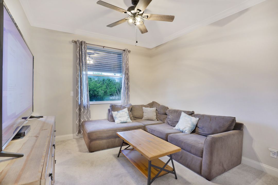 25251 Bay Cedar Dr, Bonita Springs, FL 34134