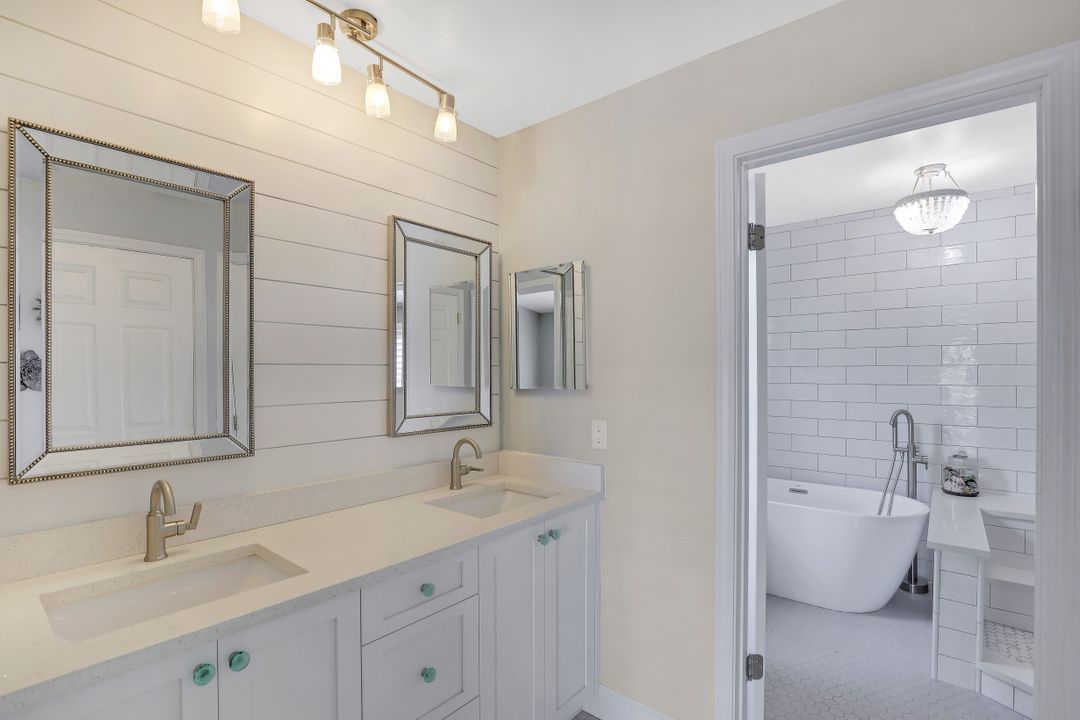 1836 Dogwood Dr, Marco Island, FL 34145