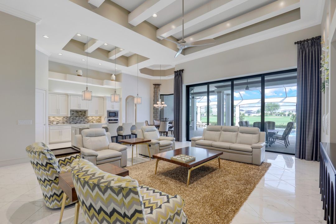 16459 Seneca Way, Naples, FL 34110