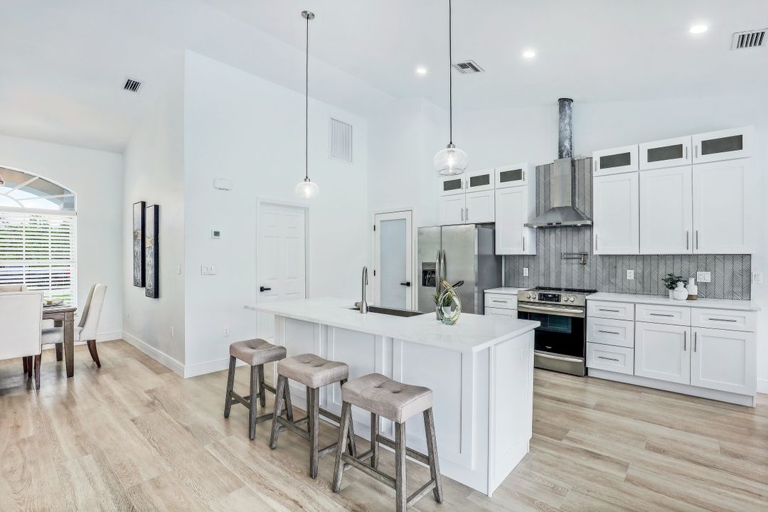 11602 Royal Tee Cir, Cape Coral, FL 33991