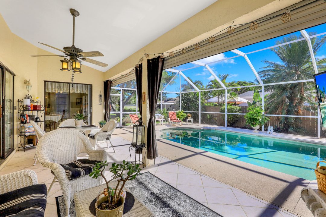 27527 Baretta Dr, Bonita Springs, FL 34135