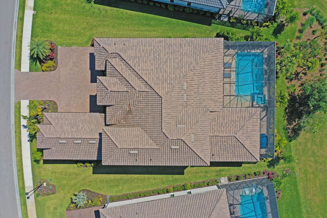 9328 Tulipano Ter, Naples, FL 34119