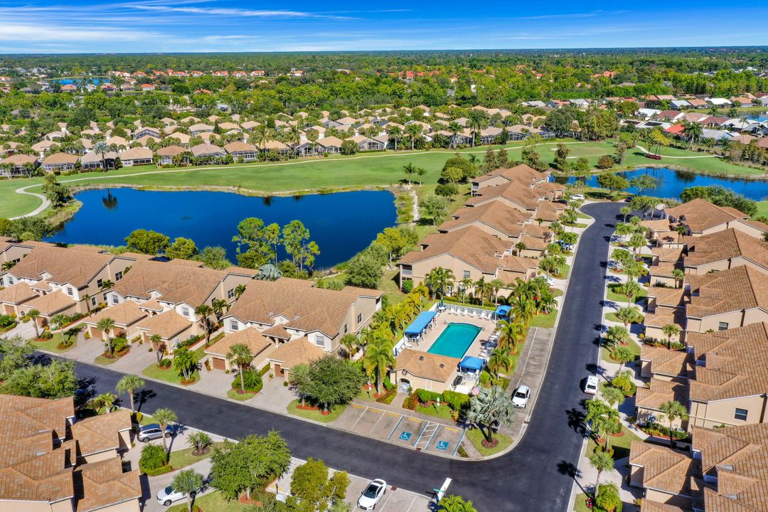 6828 Sterling Greens Dr #4402, Naples, FL 34104