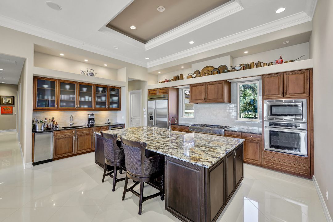 1061 E Inlet Dr, Marco Island, FL 34145