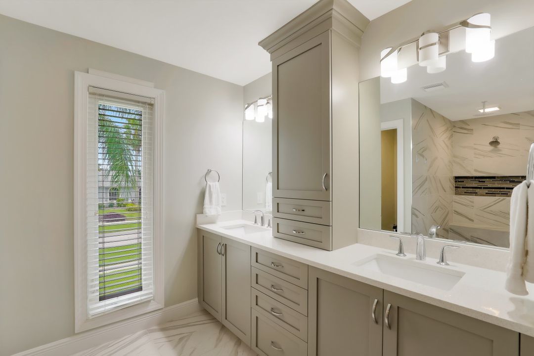 1642 Rainbow Ct, Marco Island, FL 34145