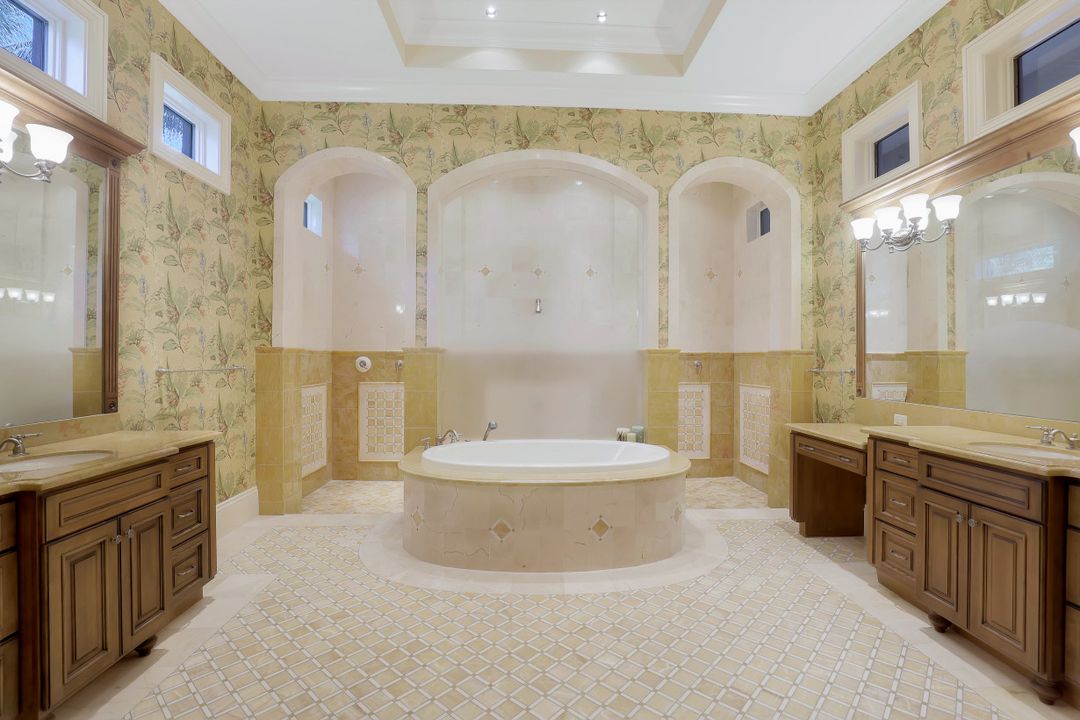 23941 Tuscany Ct, Bonita Springs, FL 34134
