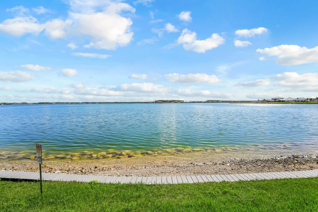 18837 WildBlue Blvd, Fort Myers, FL 33913