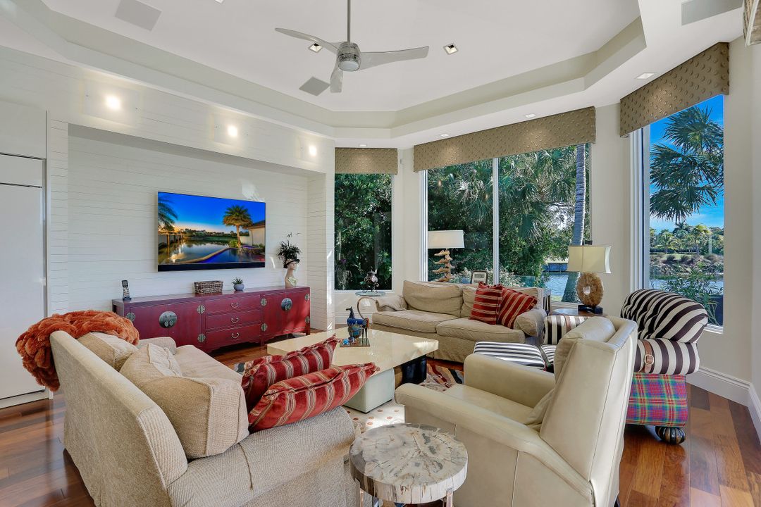 2343 Alexander Palm, Naples, FL 34105