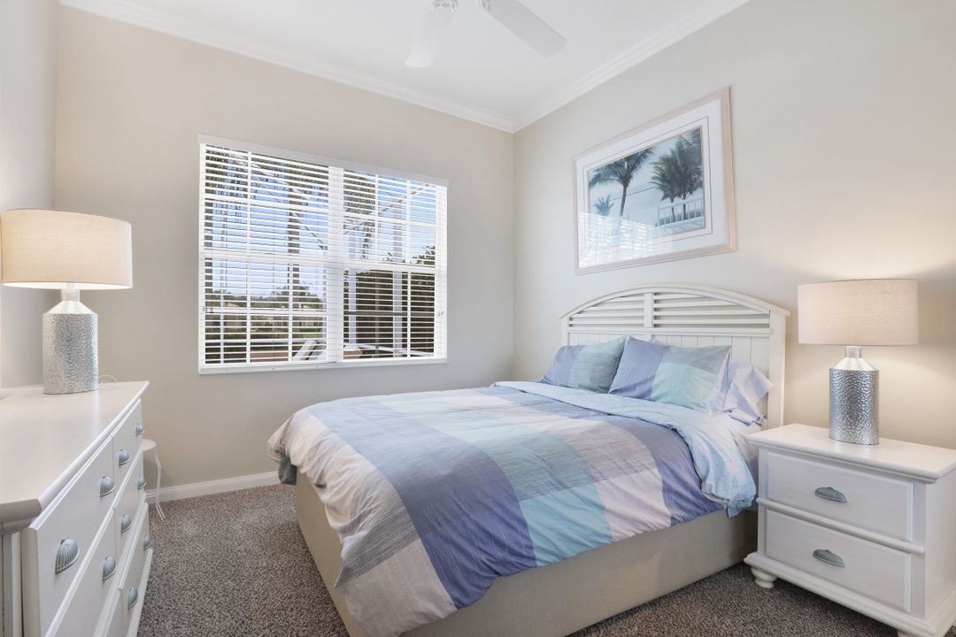 2888 Hatteras Way, Naples, FL 34119