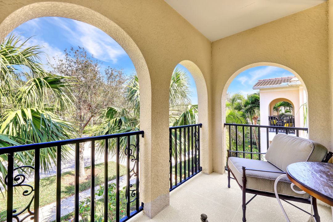 15247 Laughing Gull Ln, Bonita Springs, FL 34135