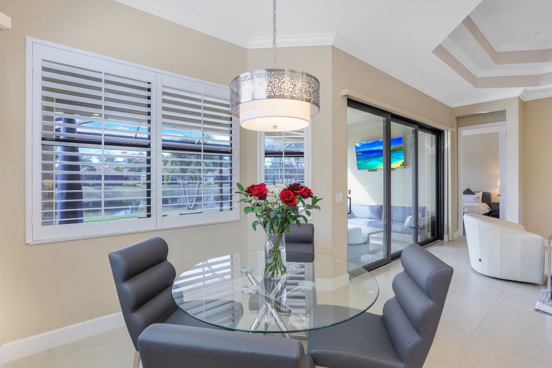 9366 Isla Bella Cir, Bonita Springs, FL 34135