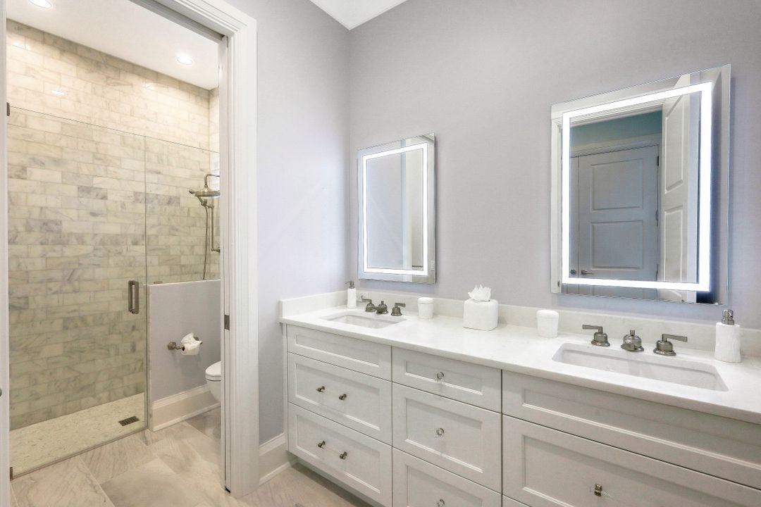 261 Hideaway Cir N, Marco Island, FL 34145