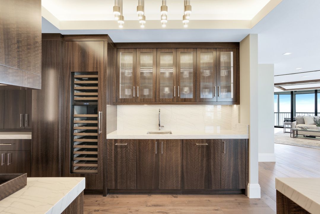 4951 Gulf Shore Blvd N #PH-402, Naples, FL 34103