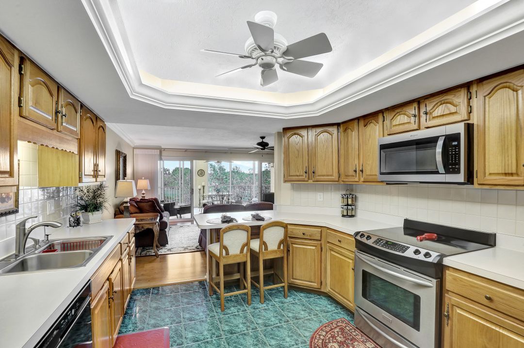 26930 Wedgewood Dr #402, Bonita Springs, FL 34134