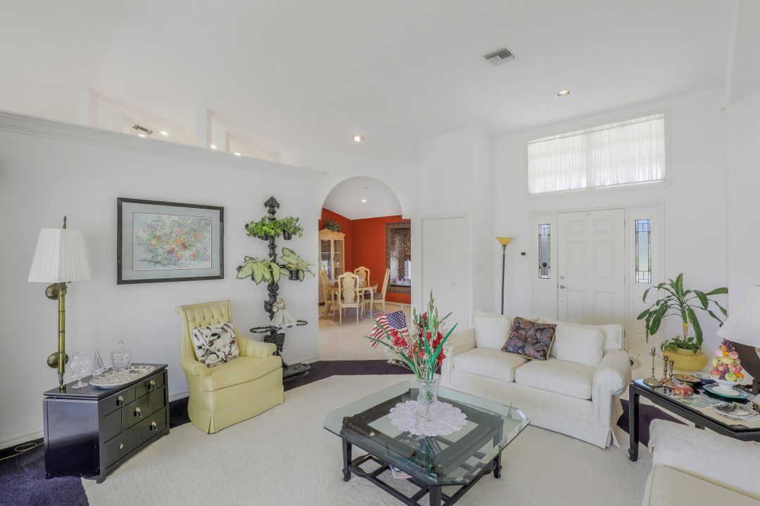 11708 Longshore Way W, Naples, FL 34119