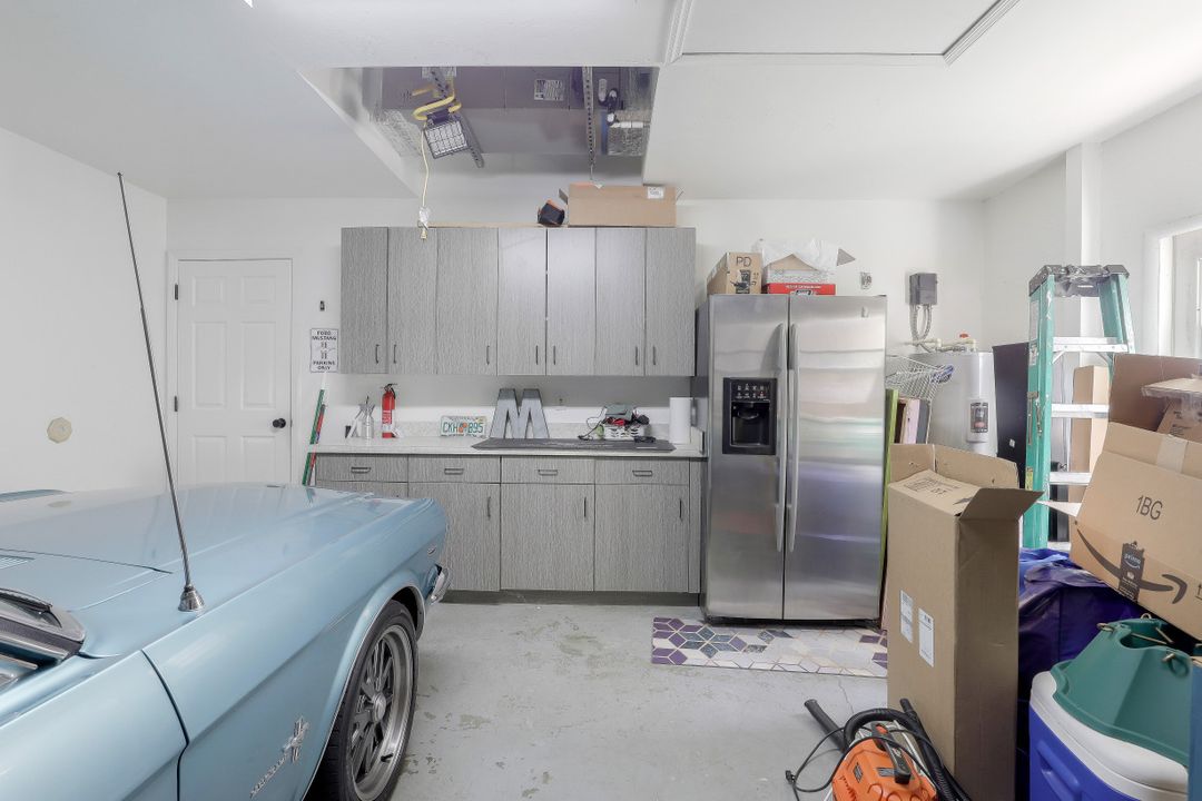 17811 Castle Harbor Dr, Fort Myers, FL 33967