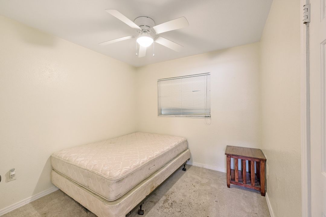 1209 Biscayne Dr, Cape Coral, FL 33909