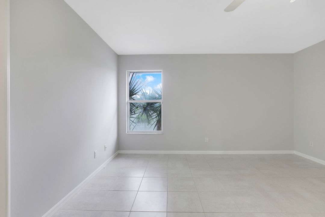 2665 27th Ave NE, Naples, FL 34120