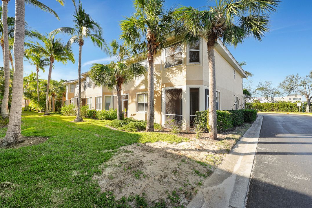 9724 Foxhall Way #1, Estero, FL 33928