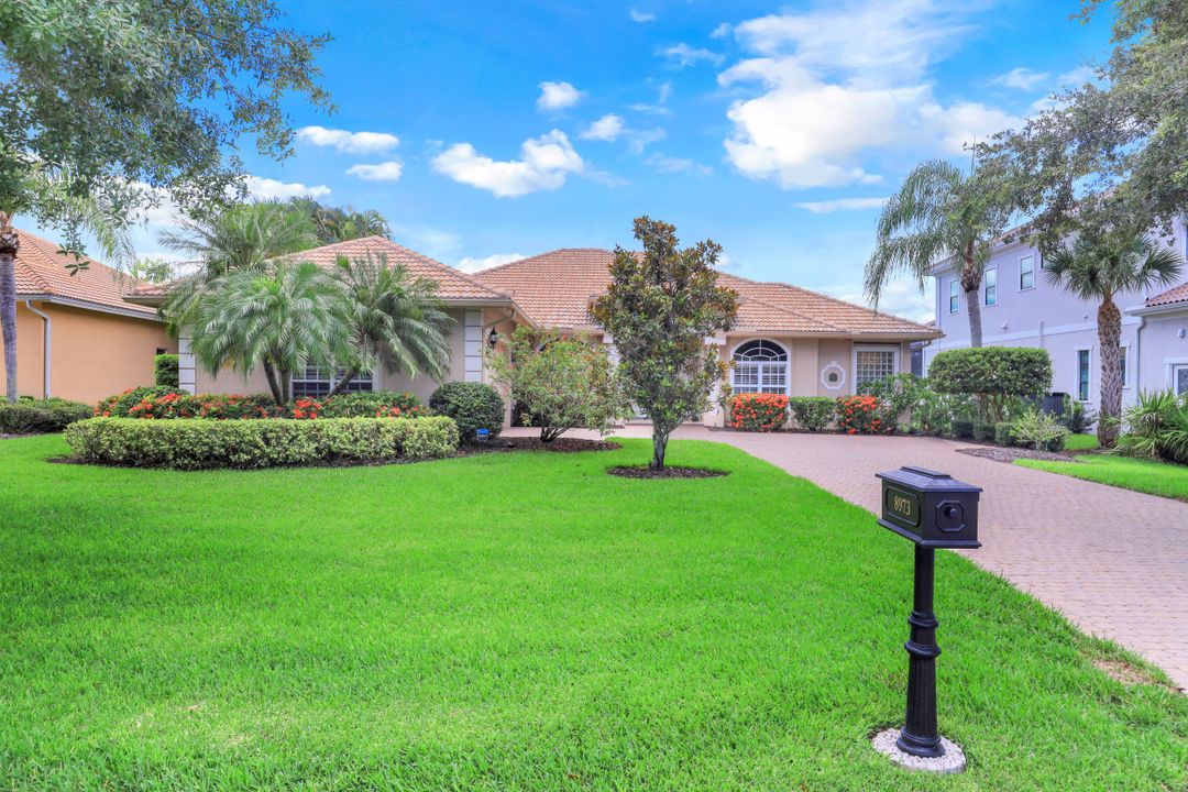 8973 Lely Island Cir, Naples, FL 34113