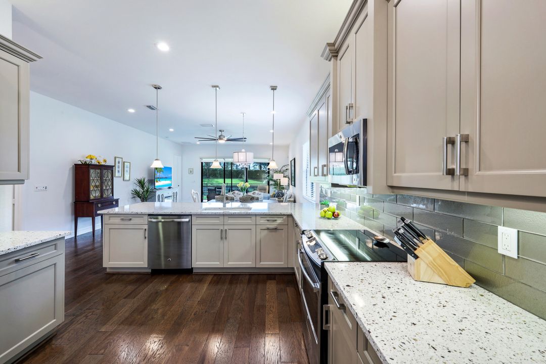 11558 Meadowrun Cir, Fort Myers, FL 33913