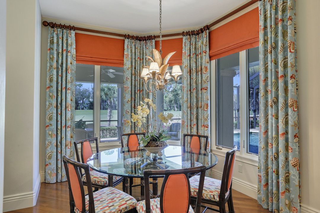 2911 Tiburon Blvd E, Naples, FL 34109