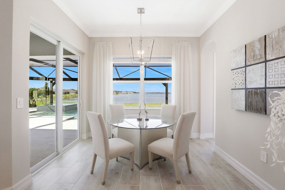 14360 Blue Bay Cir, Fort Myers, FL 33913