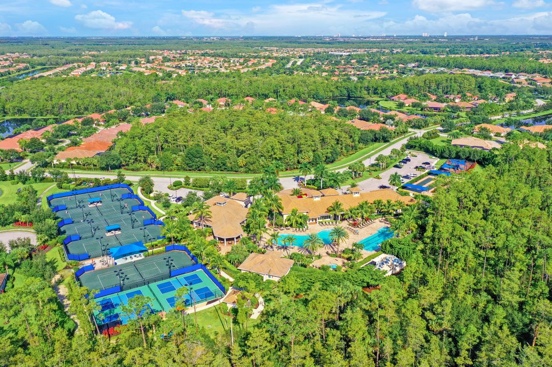 12010 Westmoreland Way, Fort Myers, FL 33913