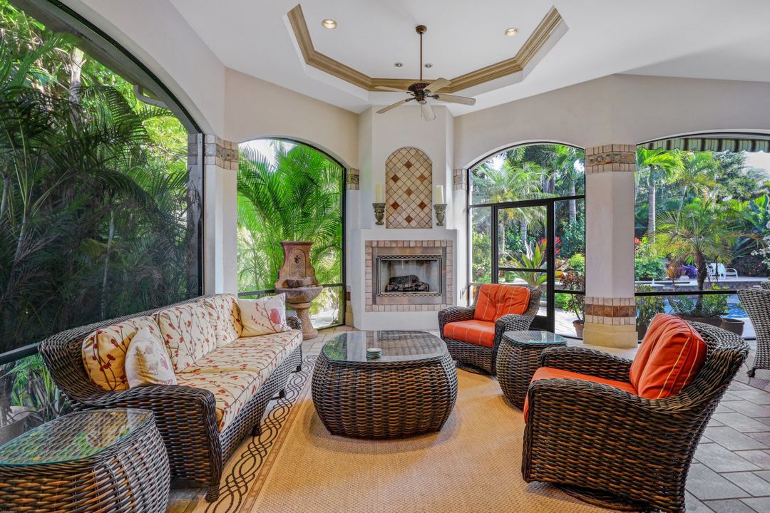 510 Anchor Rode Dr, Naples, FL 34103