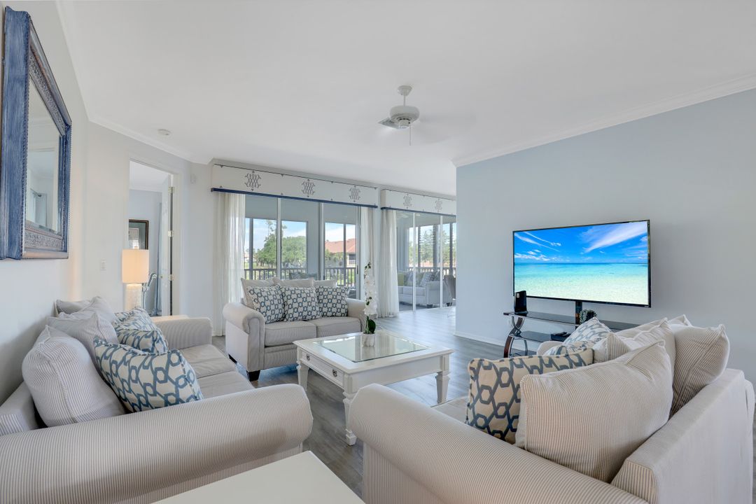 3910 Loblolly Bay Dr #3-202, Naples, FL 34114