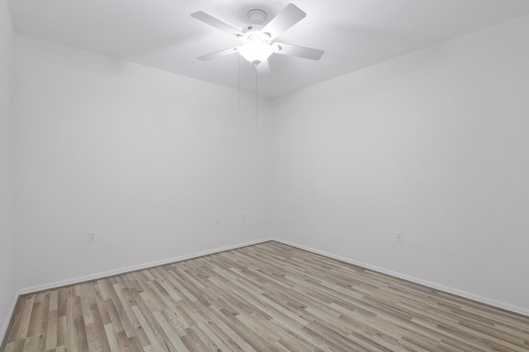 2870 Cypress Trace Cir #1712, Naples, FL 34119