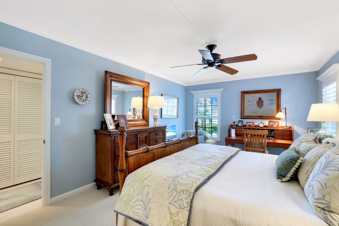 2701 Gulf Shore Blvd N, Villa #3, Naples, FL 34103