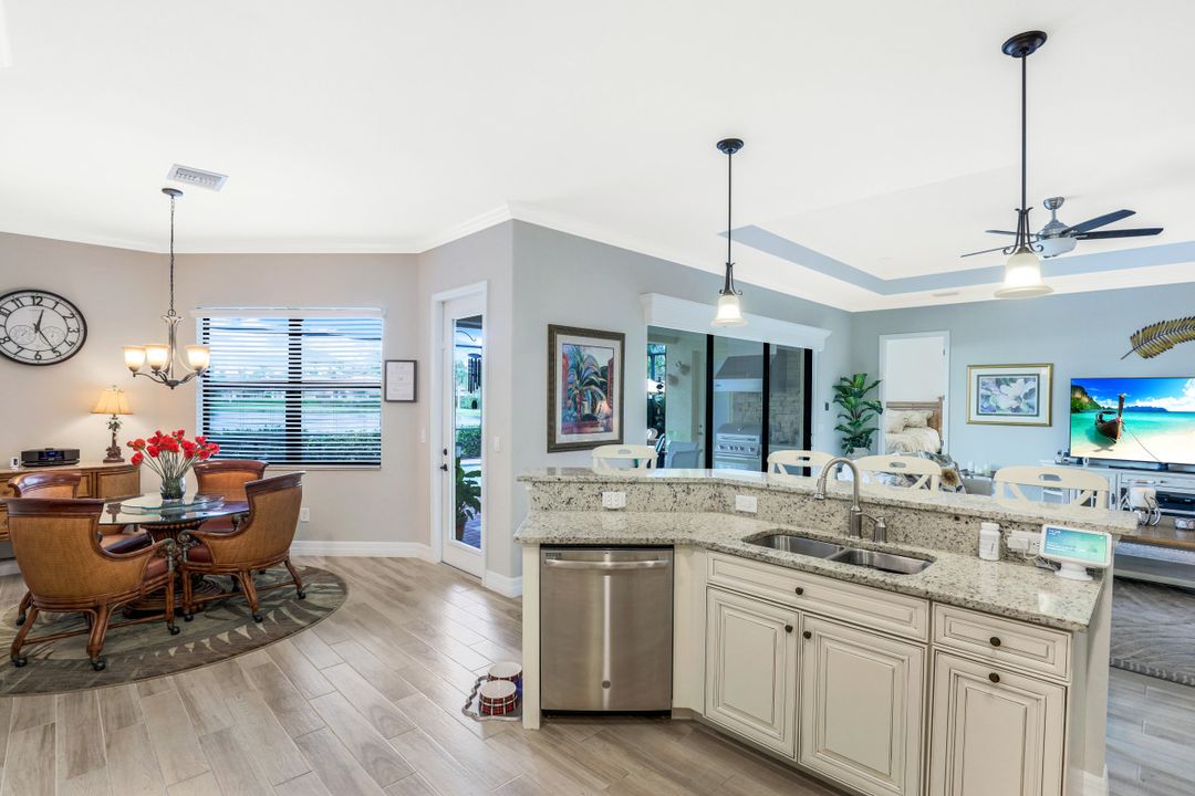 28020 Kerry Ct, Bonita Springs, FL 34135