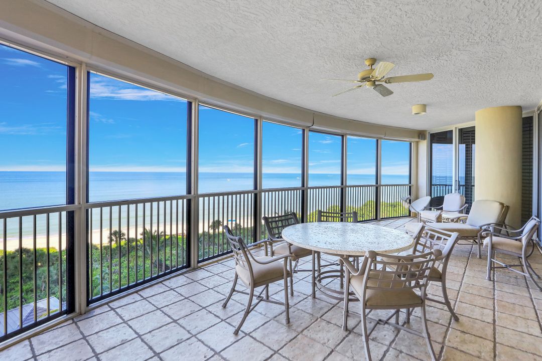 8665 Bay Colony Dr #702, Naples, FL 34108