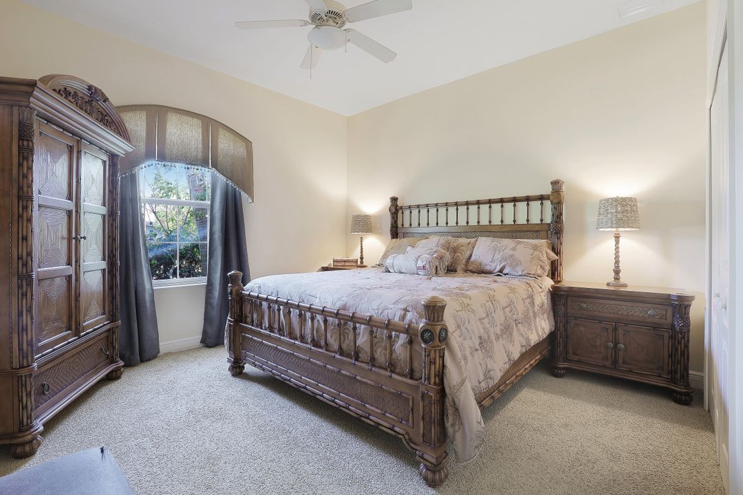 2604 Cape Coral Pkwy W, Cape Coral, FL 33914