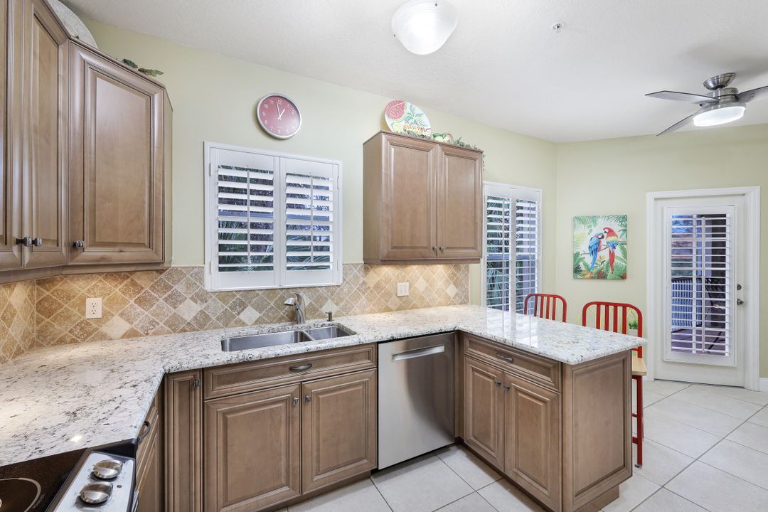 28060 Palmas Grandes Ln #206, Bonita Springs, FL 34135