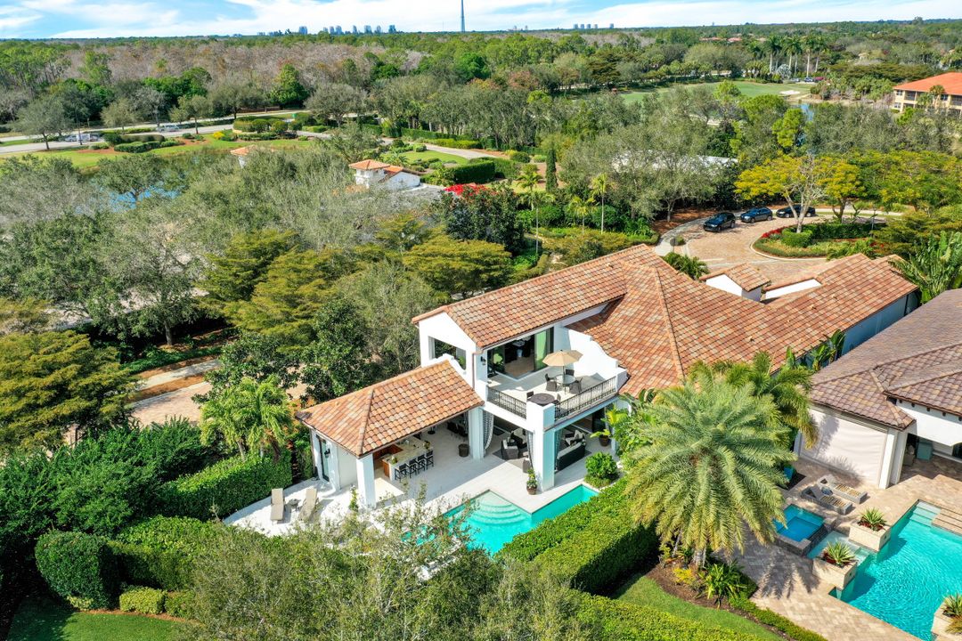 16904 Fairgrove Way, Naples, FL 34110