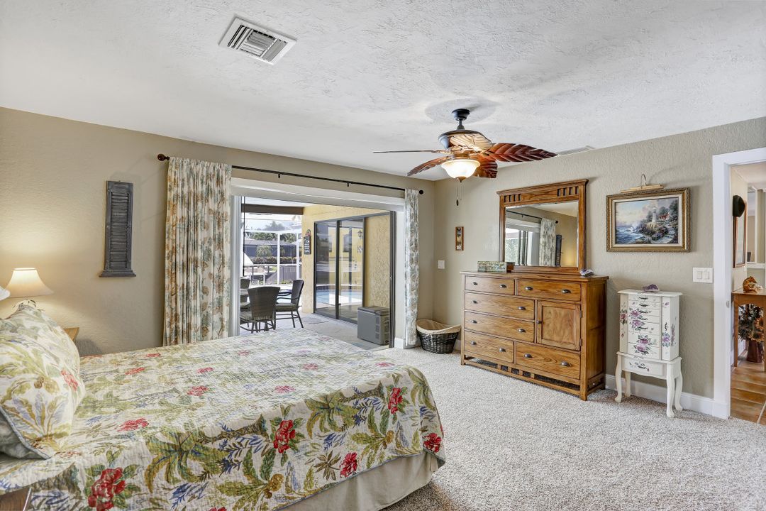 1708 Savona Pkwy, Cape Coral, FL 33904