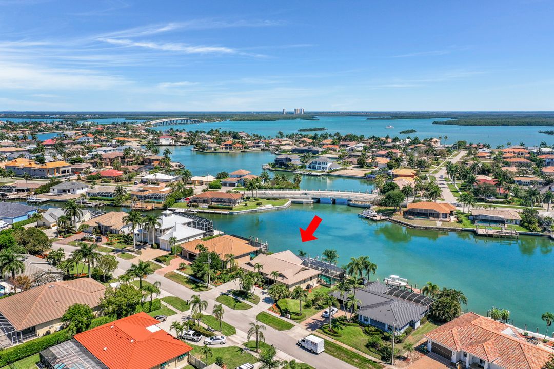 435 Nassau Ct, Marco Island, FL 34145