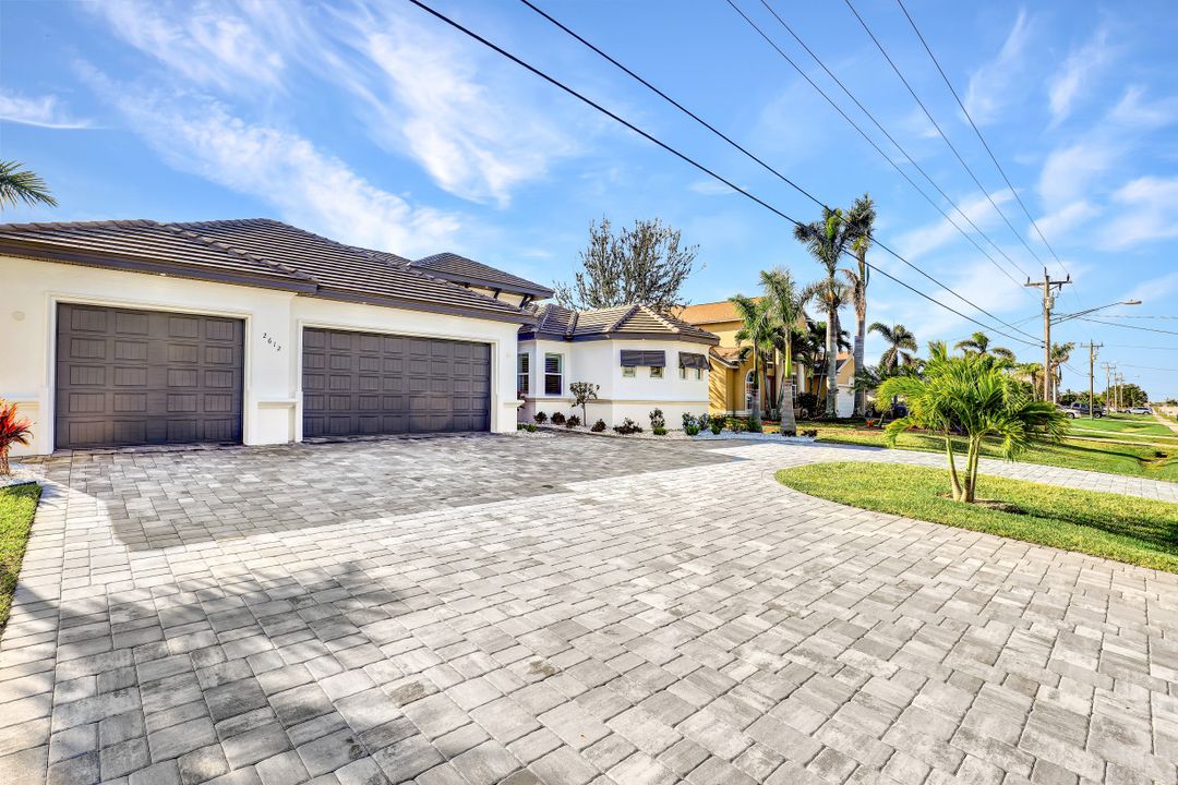 2612 Surfside Blvd, Cape Coral, FL 33914