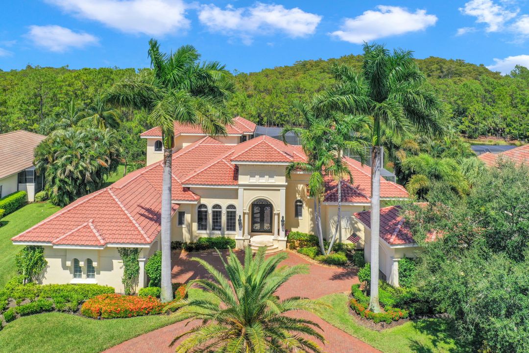 9381 Lakebend Preserve Ct, Estero, FL 34135