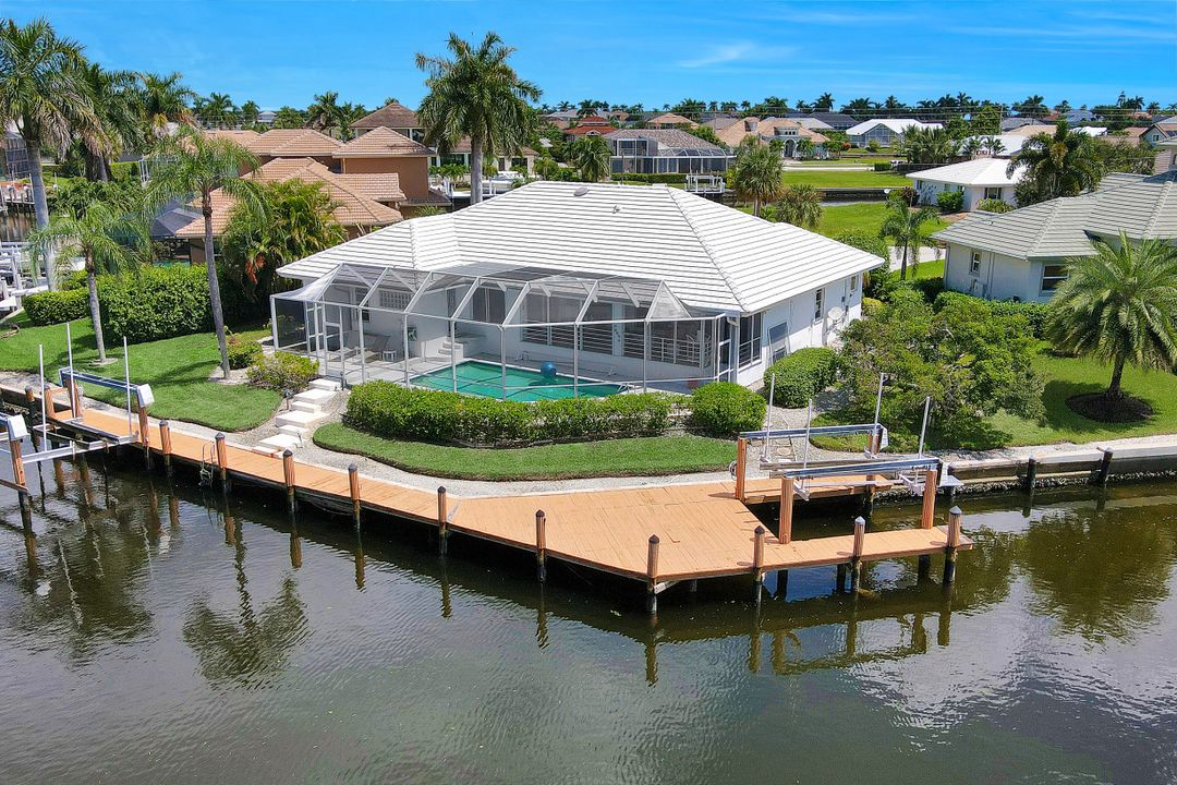 278 Seminole Ct, Marco Island, FL 34145