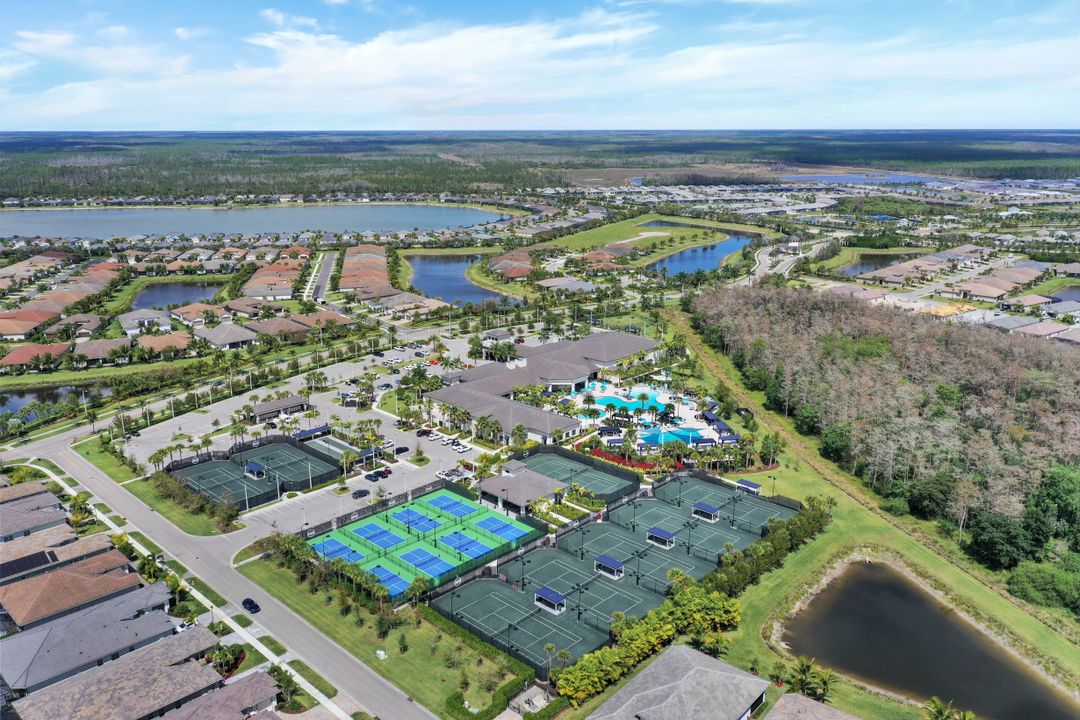 28689 Montecristo Loop, Bonita Springs, FL 34135