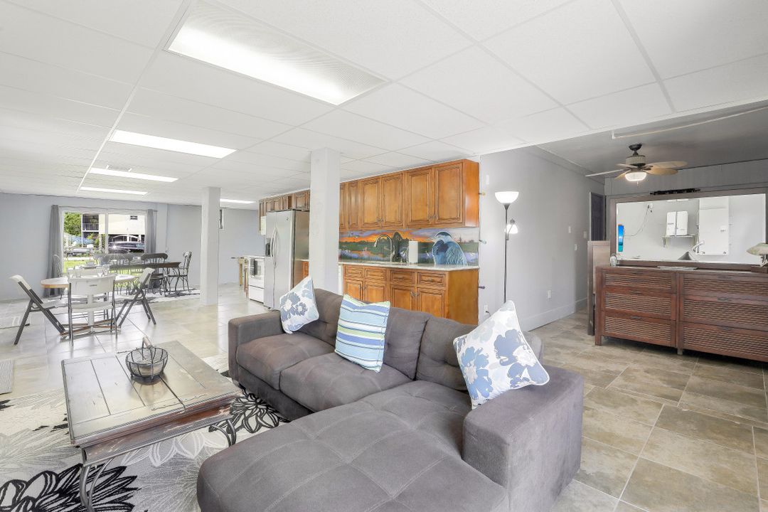 670 Palm Ave, Marco Island, FL 34145