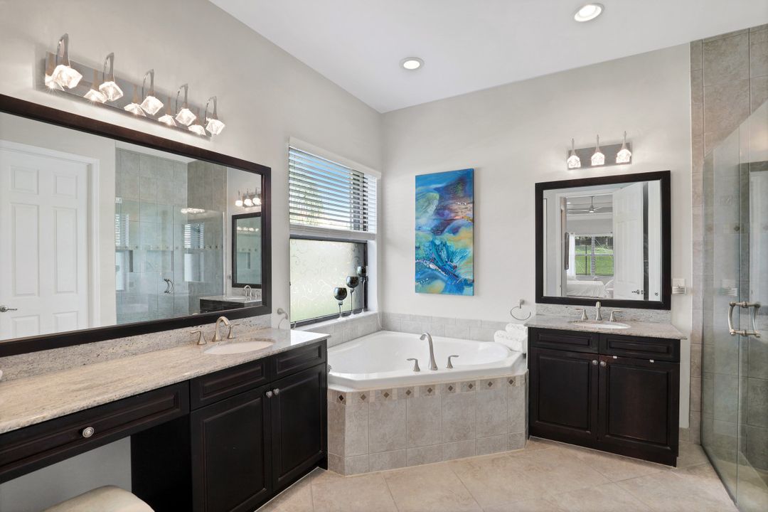 3731 Madeira Ct, Naples, FL 34119